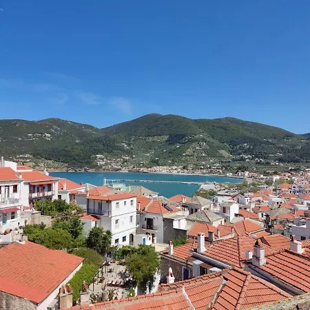 Lovely 2-bedroom With Panoramic View *