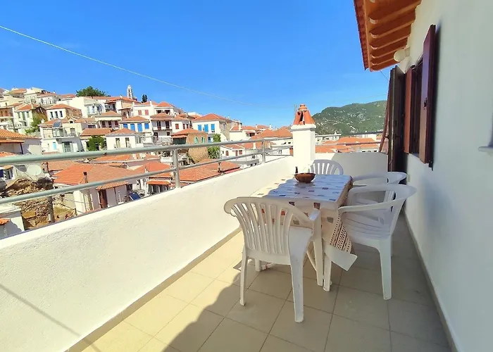 Lovely 2-bedroom With Panoramic View 아파트 스코펠로스 타운