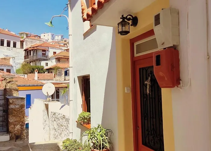 Lovely 2-bedroom With Panoramic View