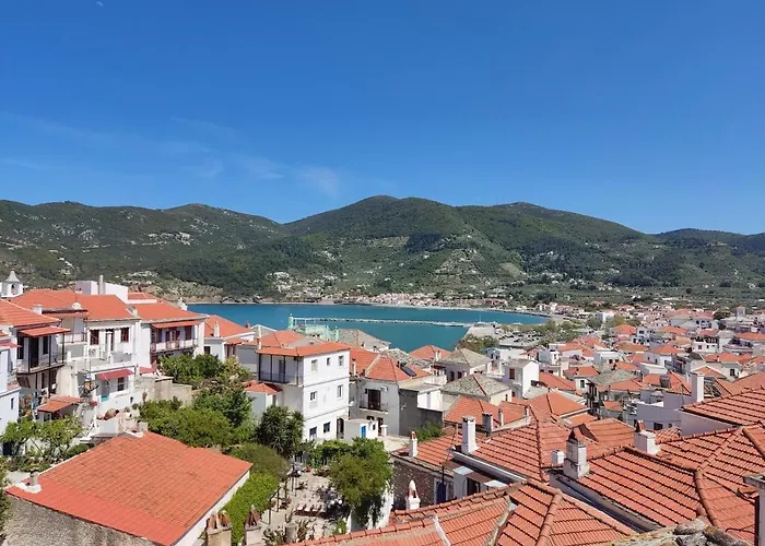 Lovely 2-bedroom With Panoramic View *